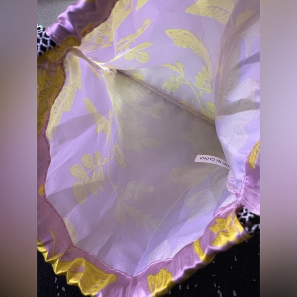 Cinchable Floral Butterfly Bag - Picture 9 of 9